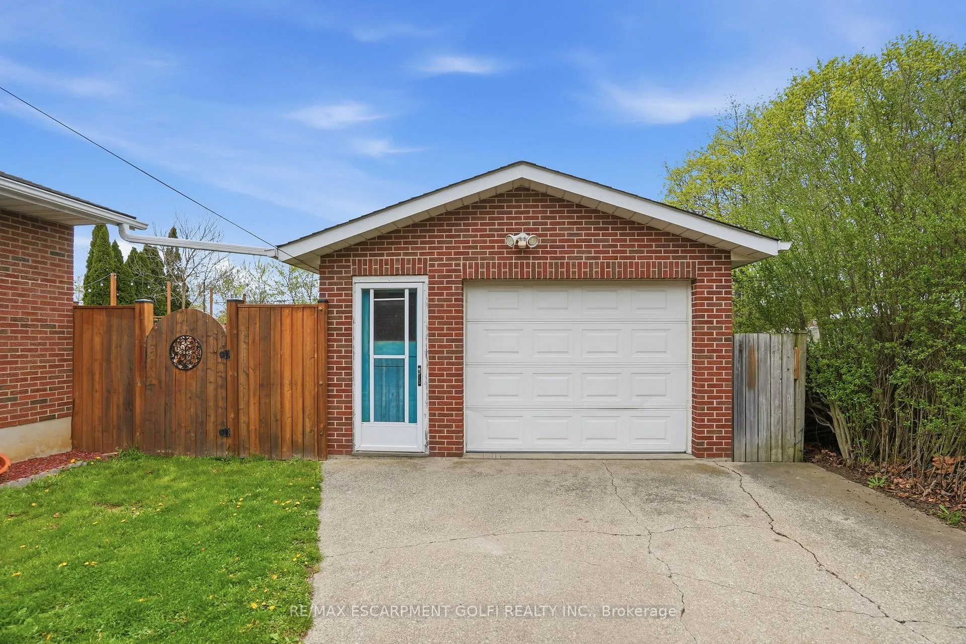 Photo 32 of 14 Edinburgh Drive, St. Catharines, Bunting/Linwell — HOMEH