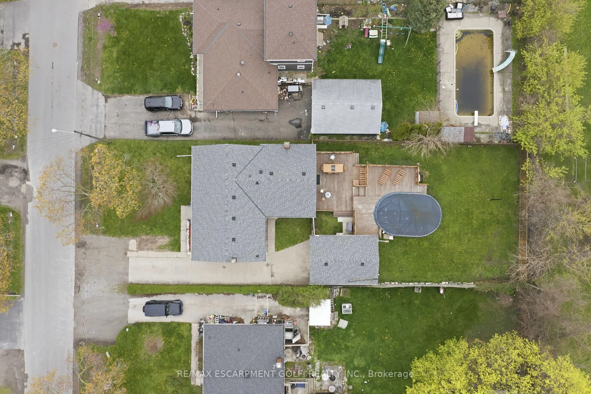 Photo 33 of 14 Edinburgh Drive, St. Catharines, Bunting/Linwell — HOMEH