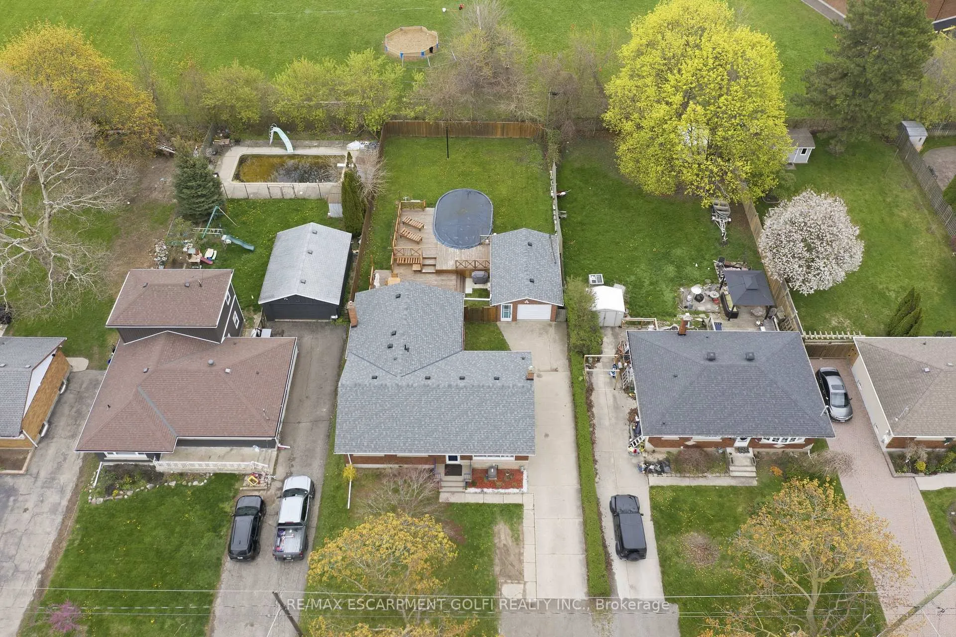 Photo 35 of 14 Edinburgh Drive, St. Catharines, Bunting/Linwell — HOMEH