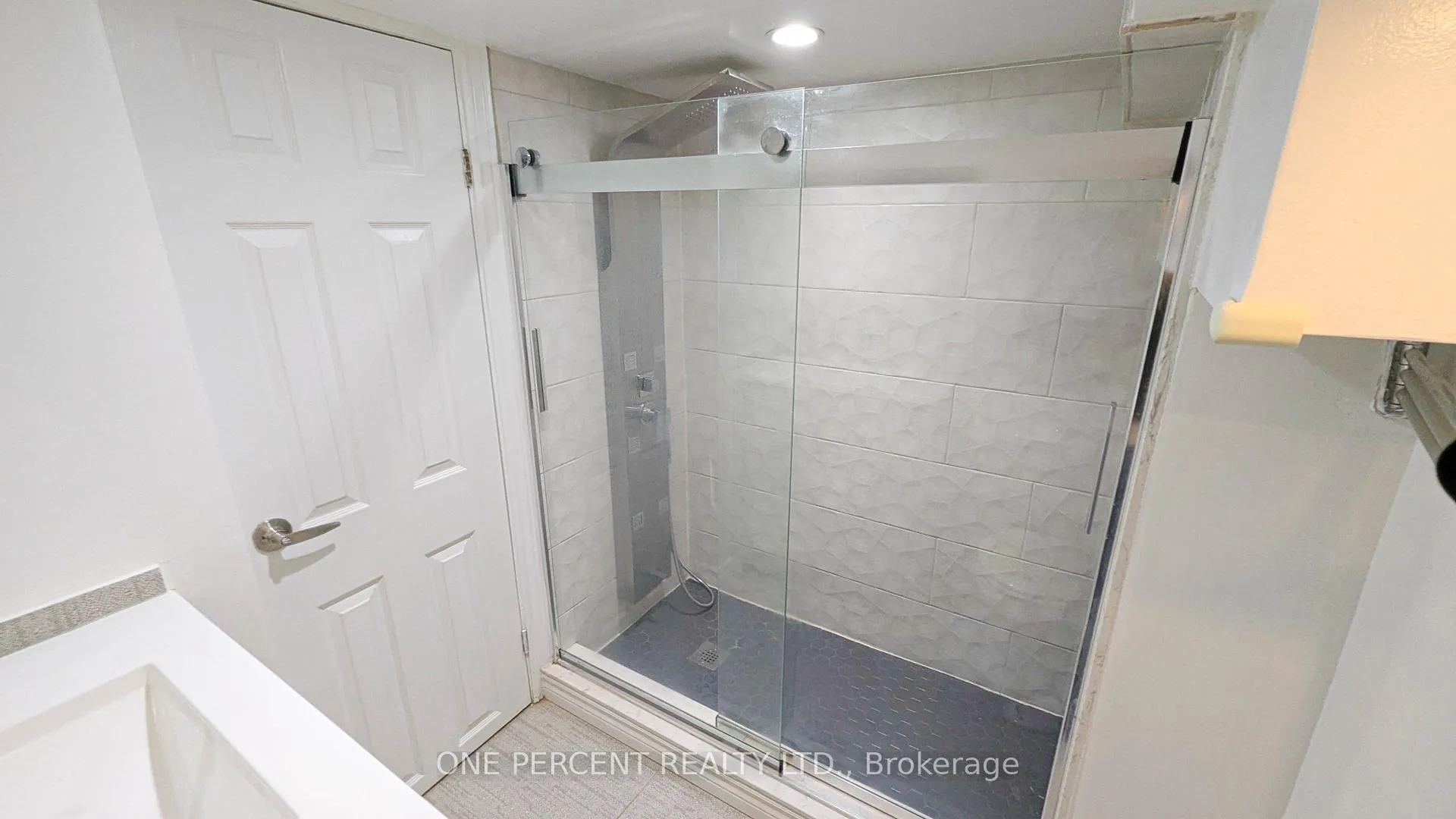 Photo 14 of 119 De Grassi Street, Toronto, South Riverdale — HOMEH