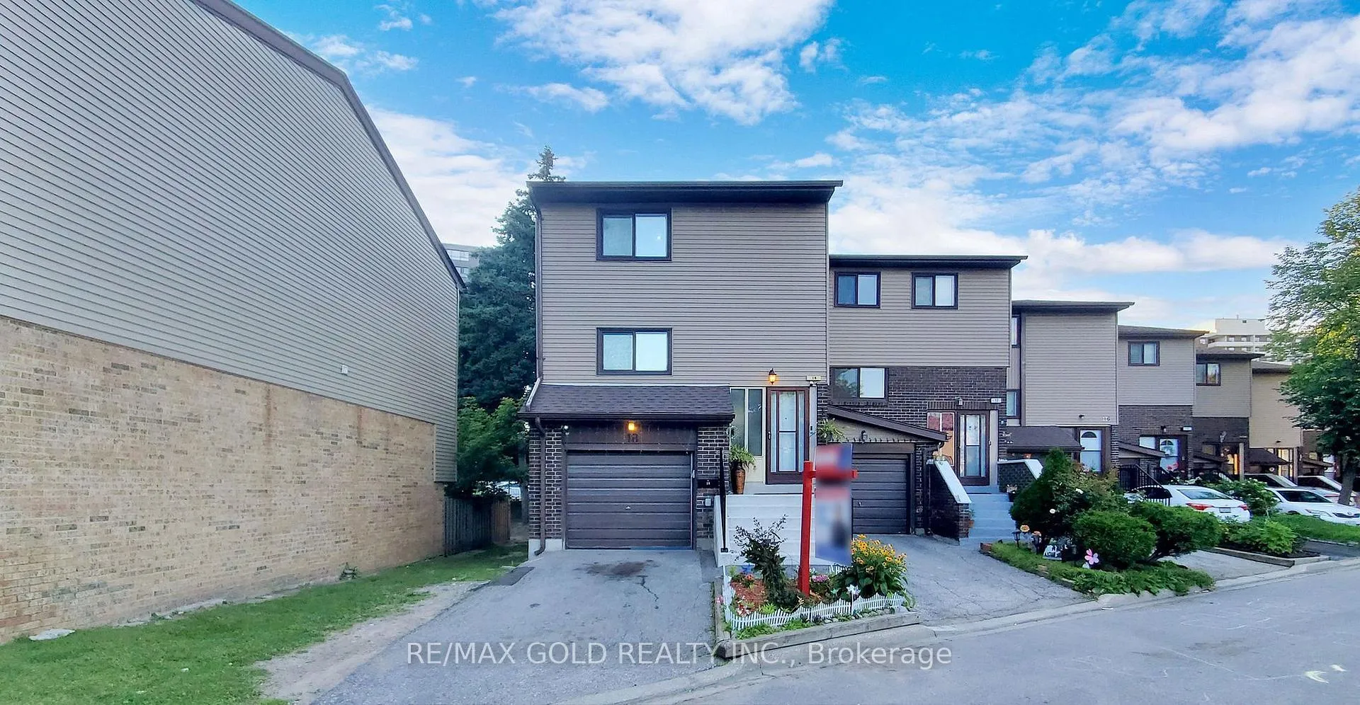 Front of Unit 18, 18 Carleton Place