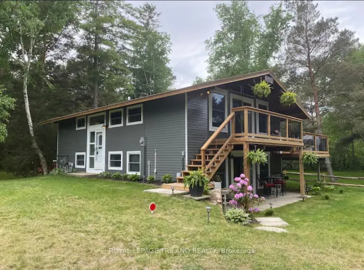 Photo 2 of 6329 William Street, Lambton Shores — HOMEH