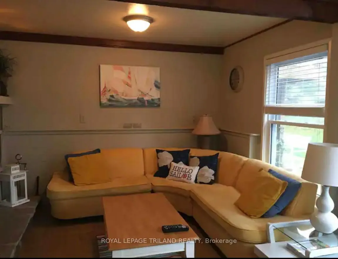 Photo 4 of 6329 William Street, Lambton Shores — HOMEH