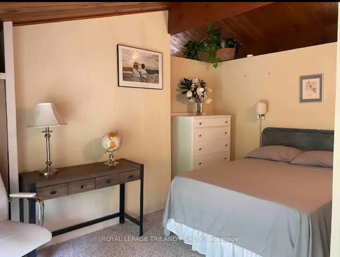 Photo 9 of 6329 William Street, Lambton Shores — HOMEH