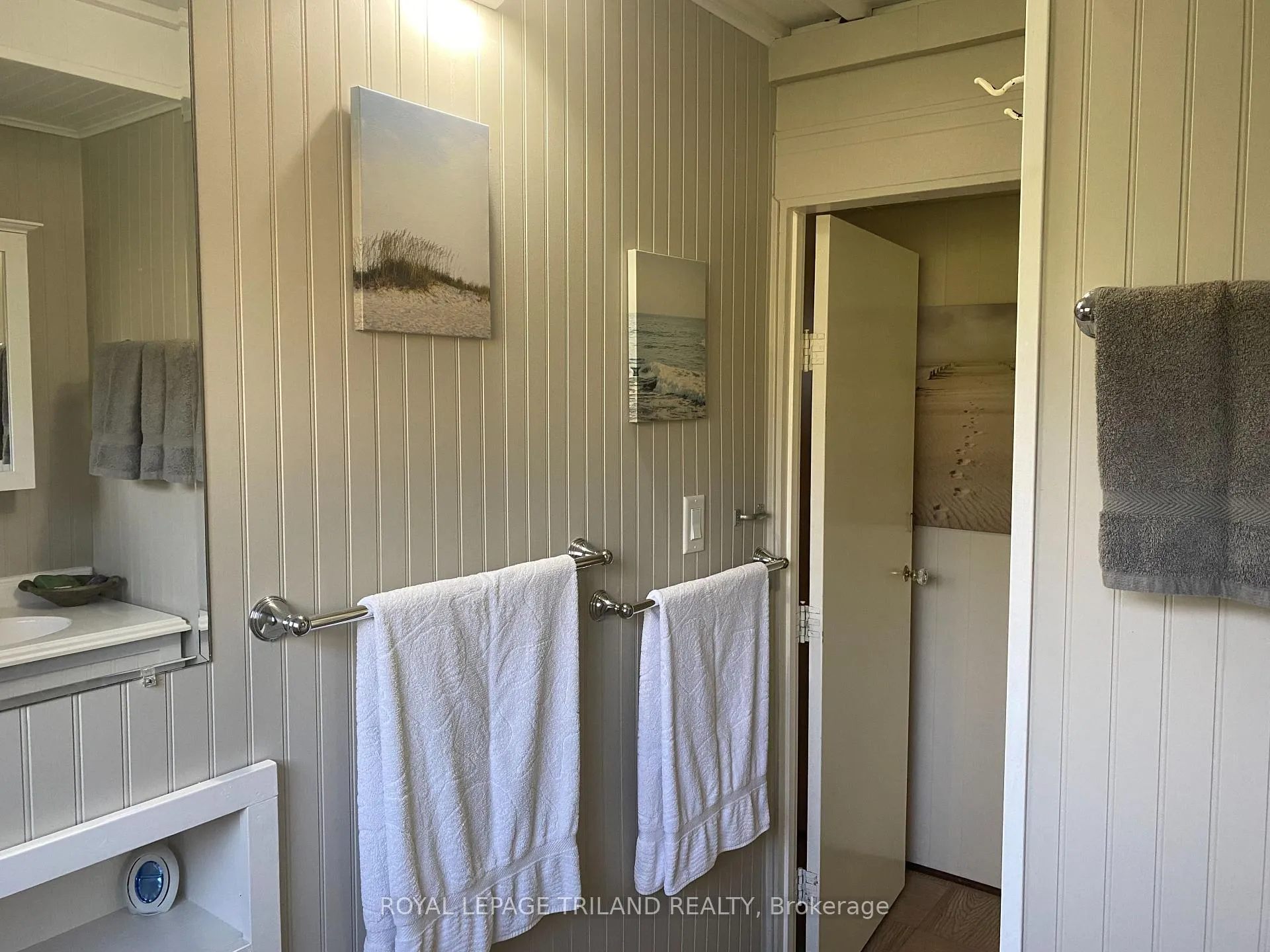 Photo 24 of 6329 William Street, Lambton Shores — HOMEH