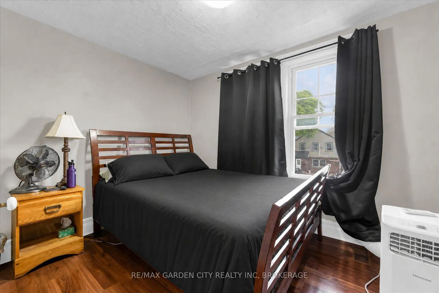 Photo 19 of 19 Thomas Street, St. Catharines, Downtown — HOMEH