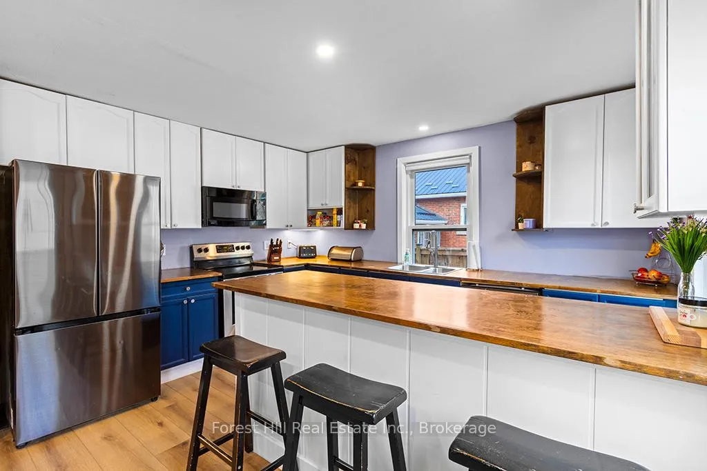 Photo 8 of 66 3rd Street SW, Arran-Elderslie — HOMEH
