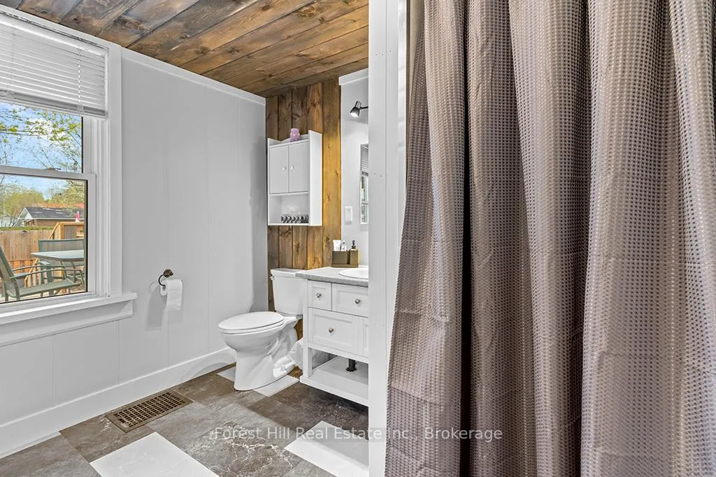 Photo 11 of 66 3rd Street SW, Arran-Elderslie — HOMEH