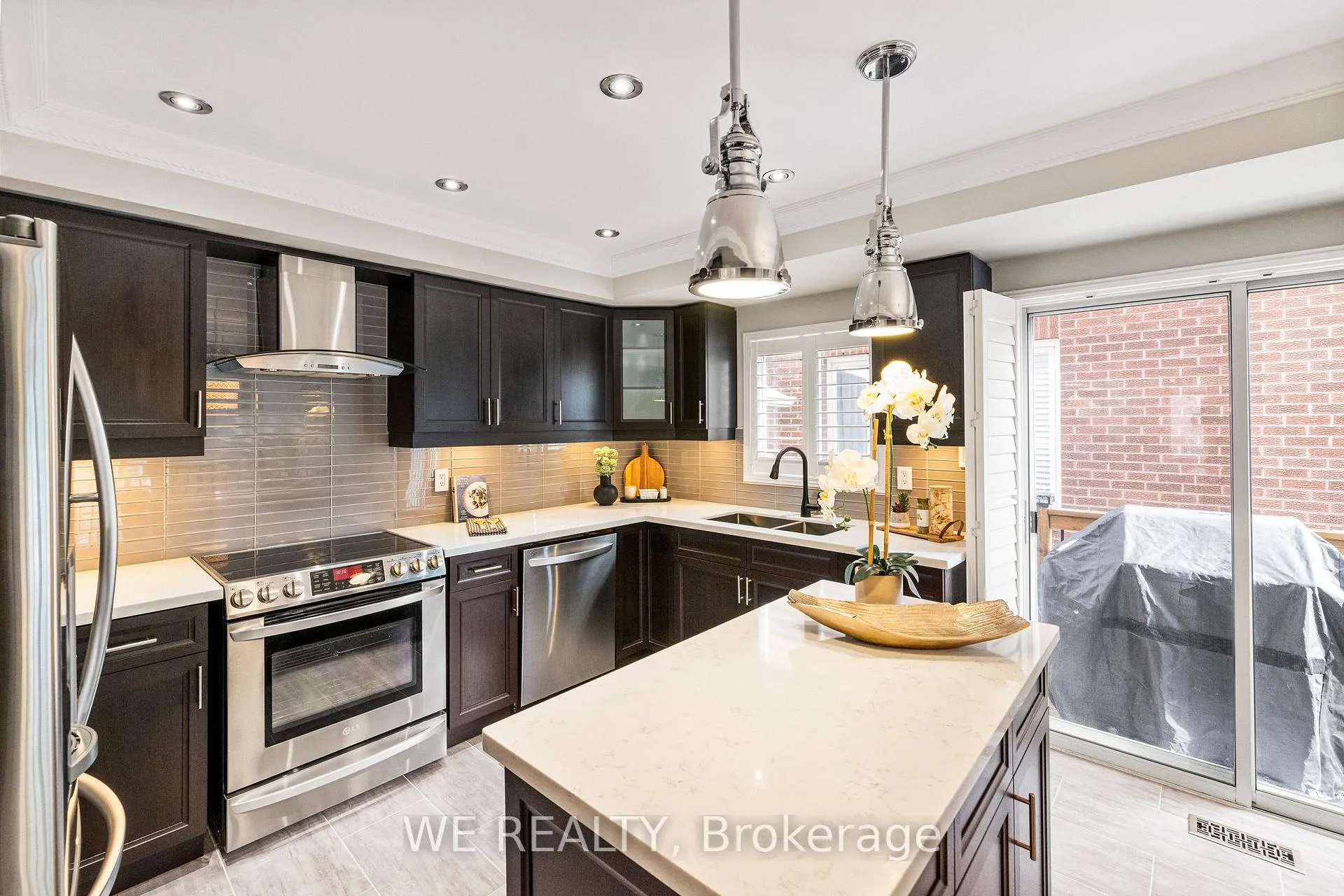 Photo 15 of 2120 Lynn Heights Drive, Pickering, Liverpool — HOMEH
