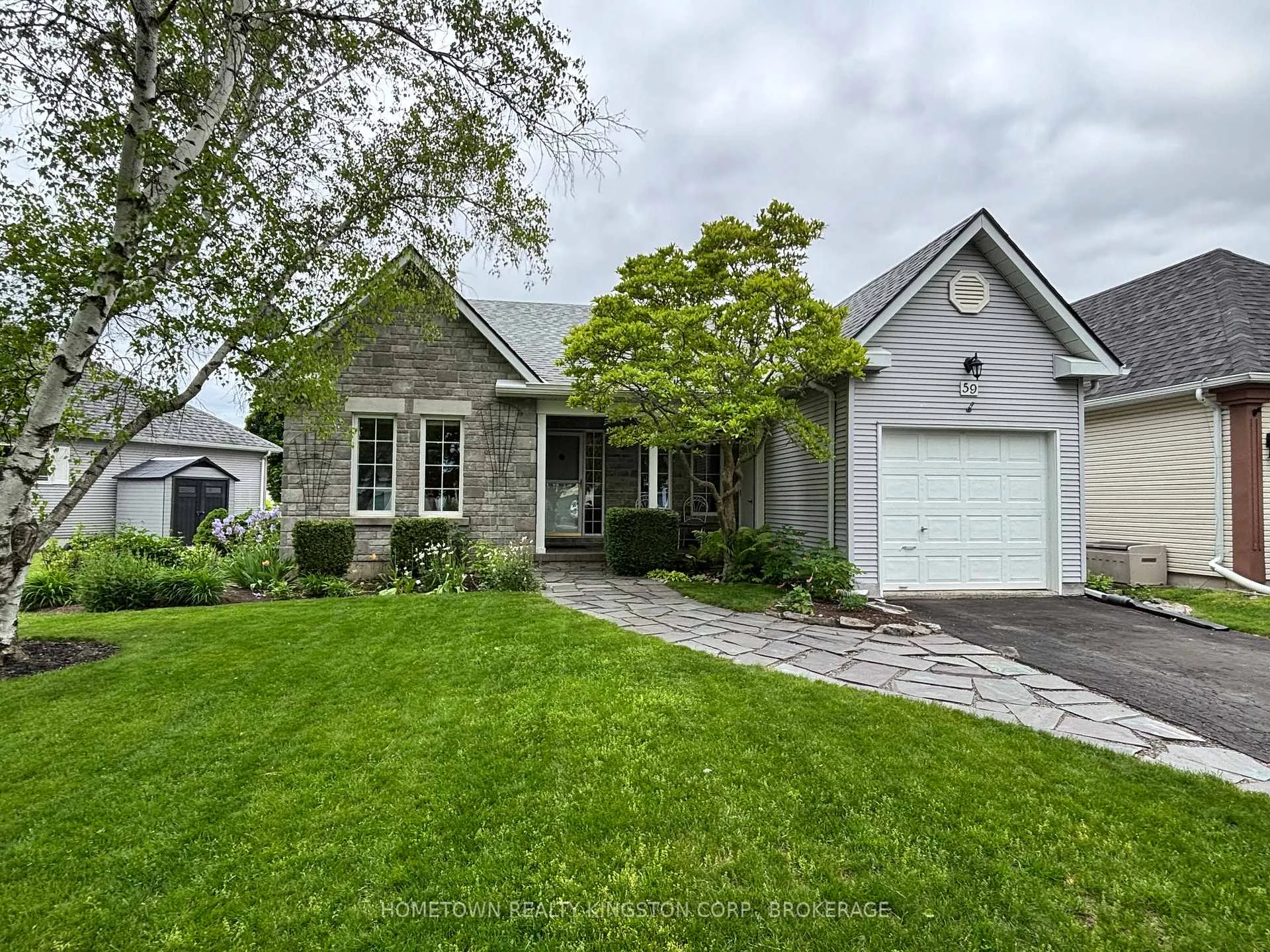 Photo 1 of 59 Abbey Dawn Drive, Loyalist, Bath — HOMEH