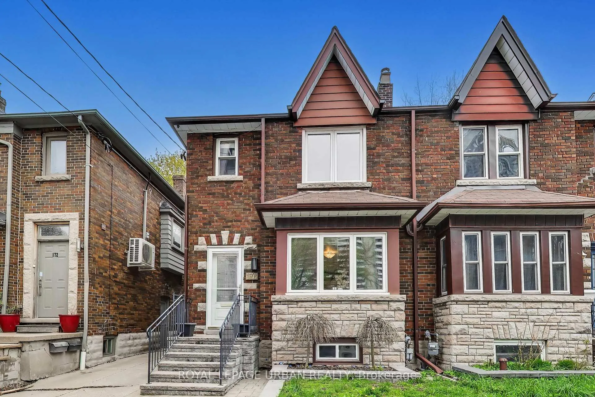 Photo 1 of 176 Davisville Avenue, Toronto, Mount Pleasant West — HOMEH