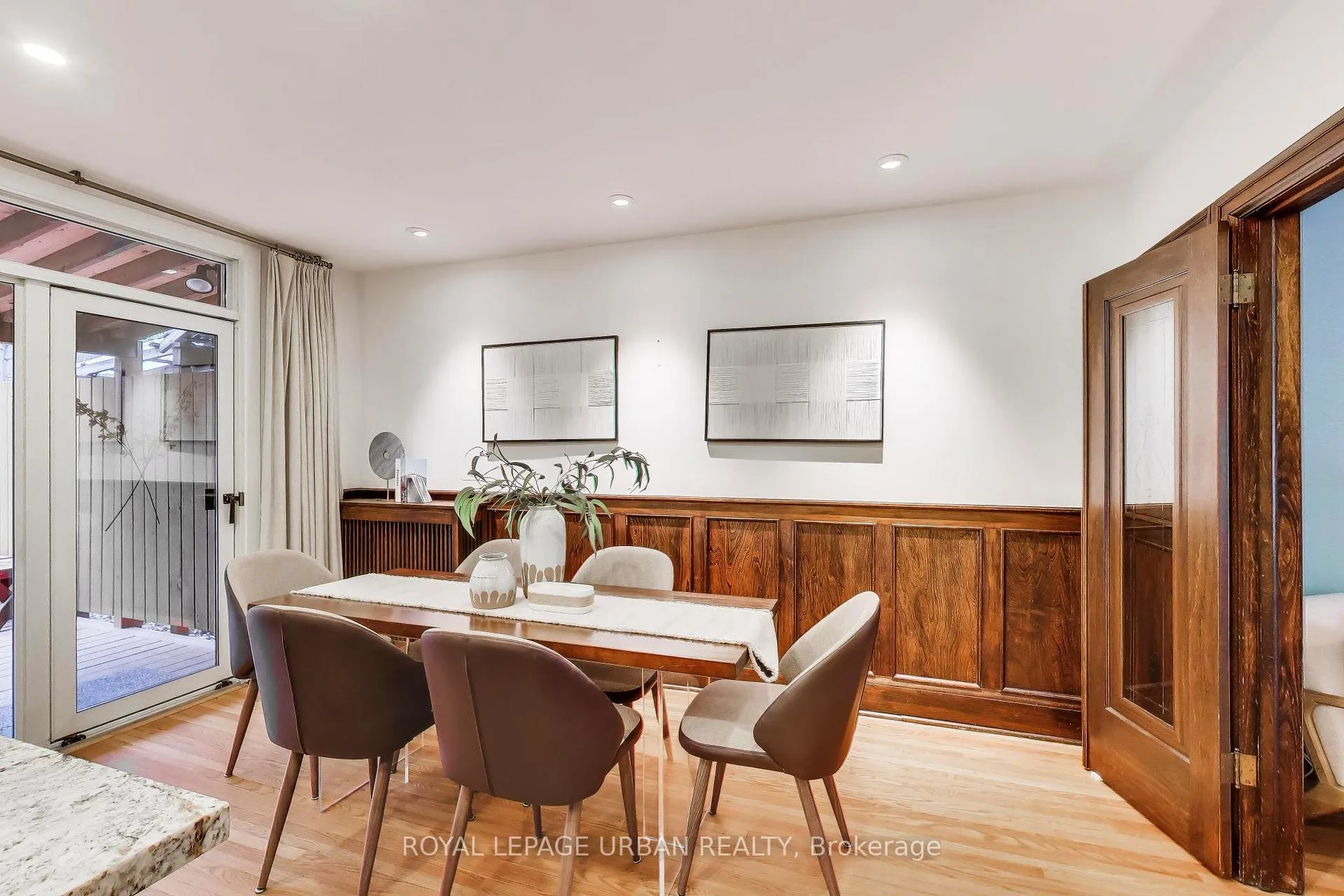 Photo 10 of 176 Davisville Avenue, Toronto, Mount Pleasant West — HOMEH