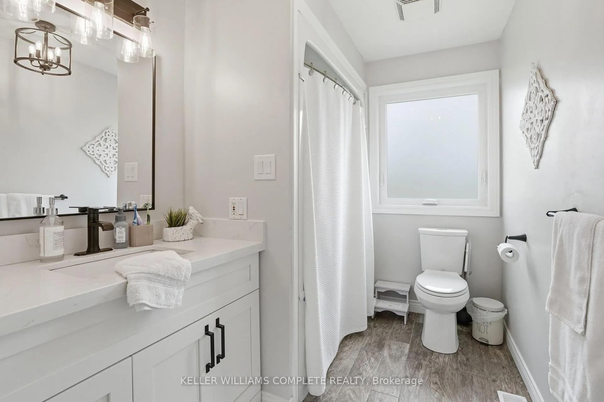 Photo 18 of 533 Woodburn Road, Hamilton, Woodburn — HOMEH