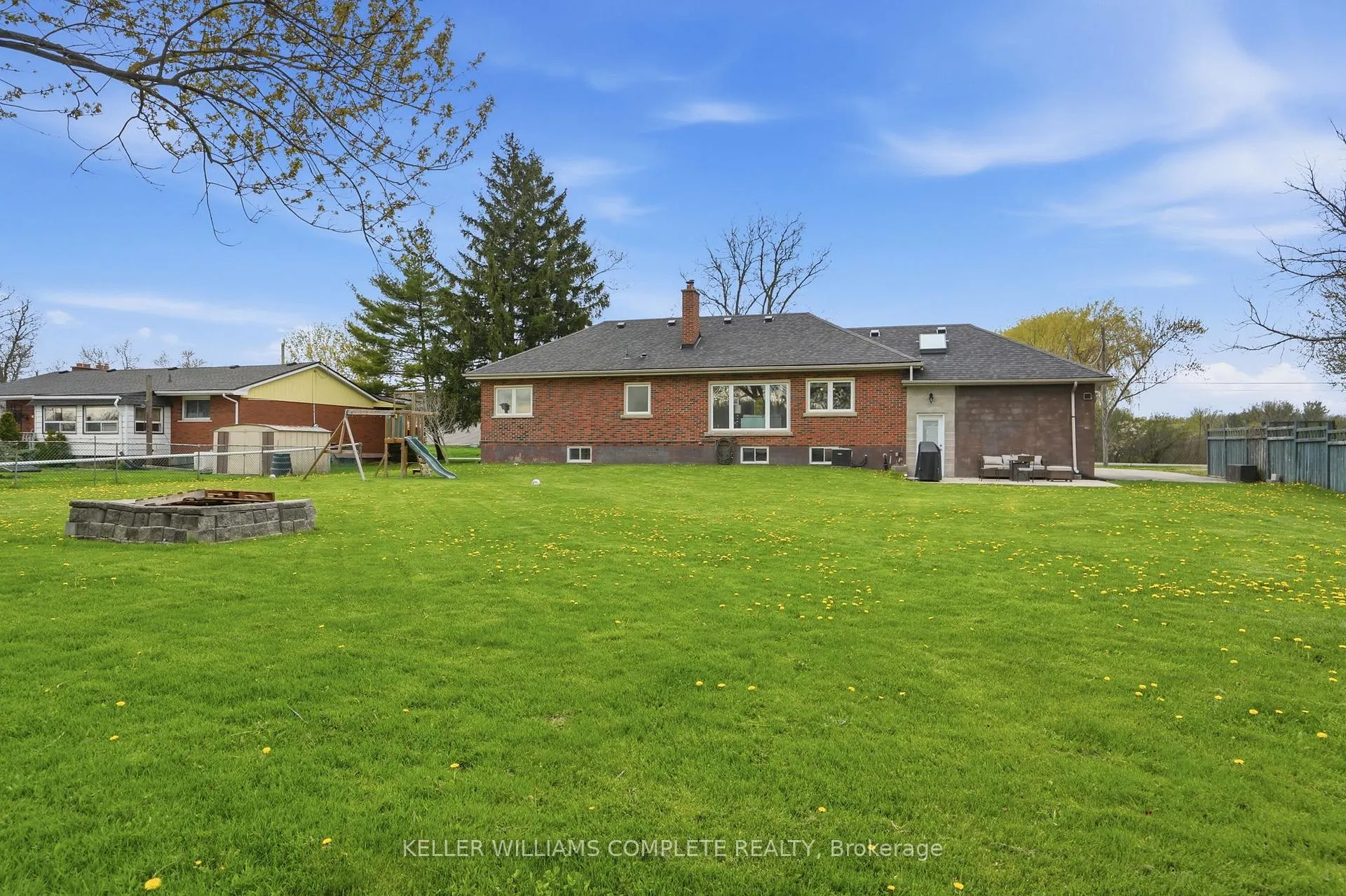 Photo 32 of 533 Woodburn Road, Hamilton, Woodburn — HOMEH