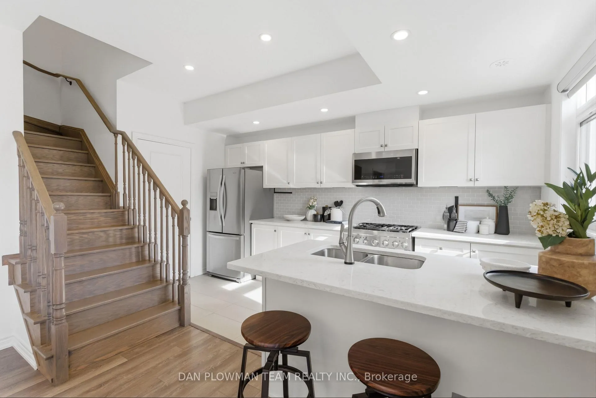 Photo 6 of 2431 Nantucket Chase, Pickering, Duffin Heights — HOMEH