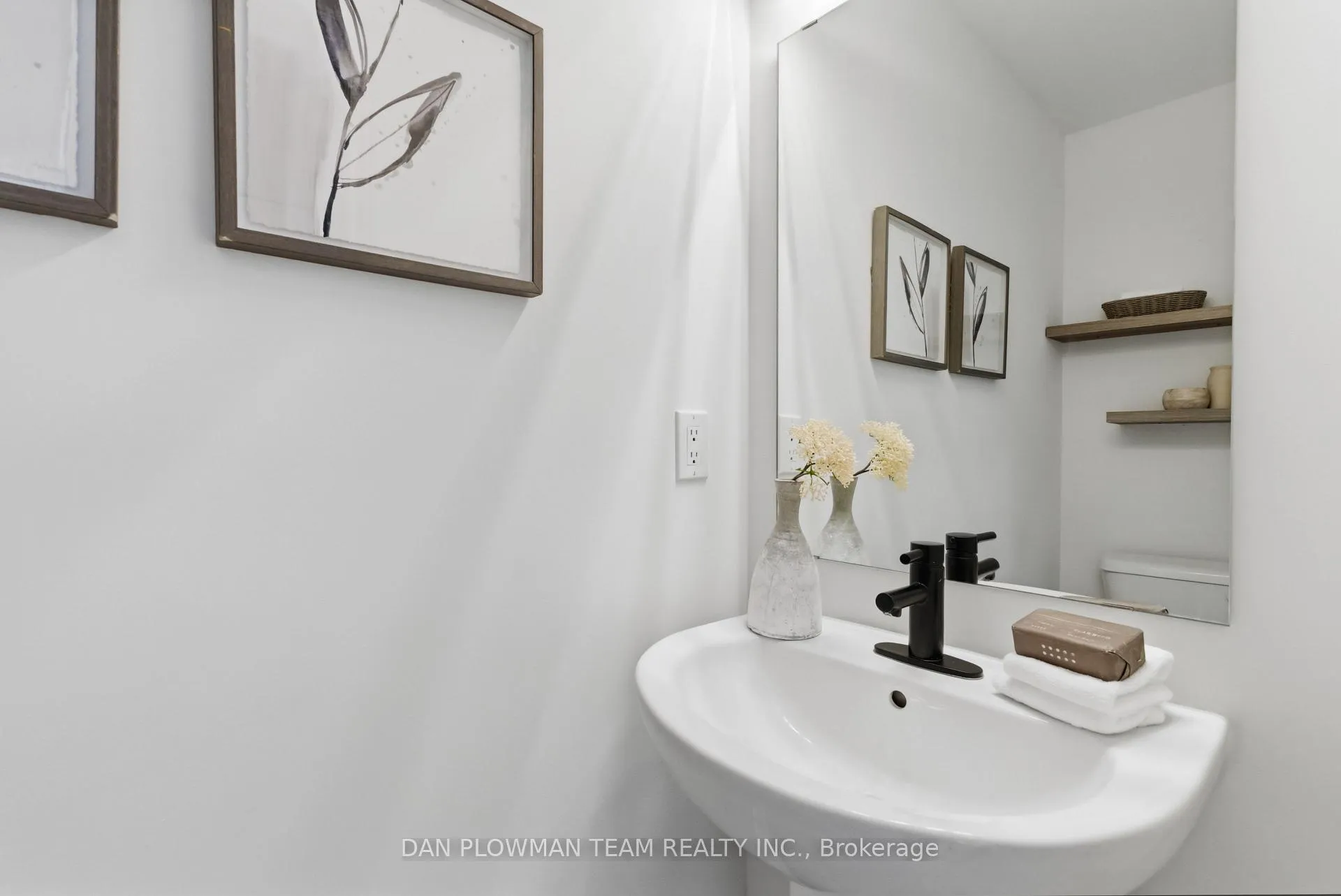 Photo 18 of 2431 Nantucket Chase, Pickering, Duffin Heights — HOMEH