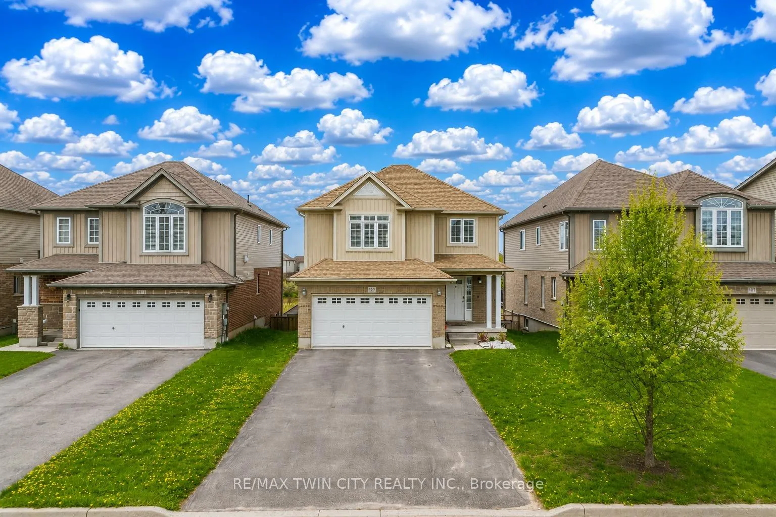 Photo 1 of 109 Robert Simone Way, North Dumfries — HOMEH