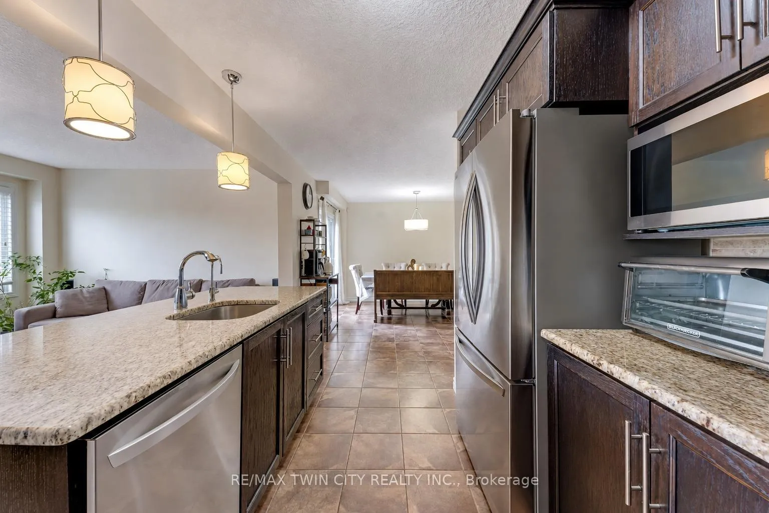 Photo 8 of 109 Robert Simone Way, North Dumfries — HOMEH