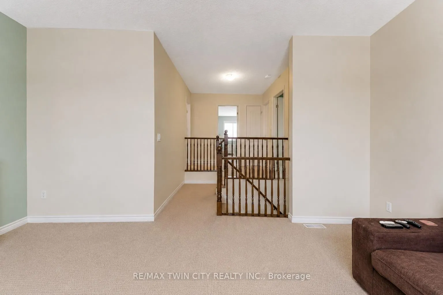 Photo 15 of 109 Robert Simone Way, North Dumfries — HOMEH