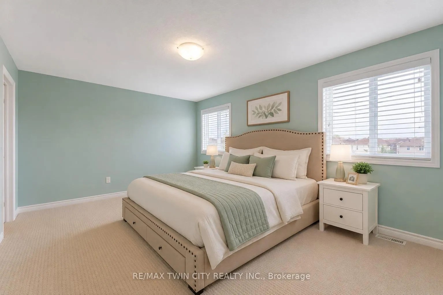 Photo 21 of 109 Robert Simone Way, North Dumfries — HOMEH