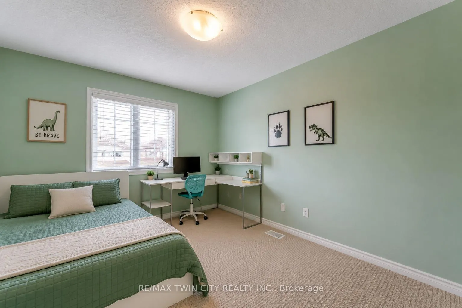 Photo 25 of 109 Robert Simone Way, North Dumfries — HOMEH