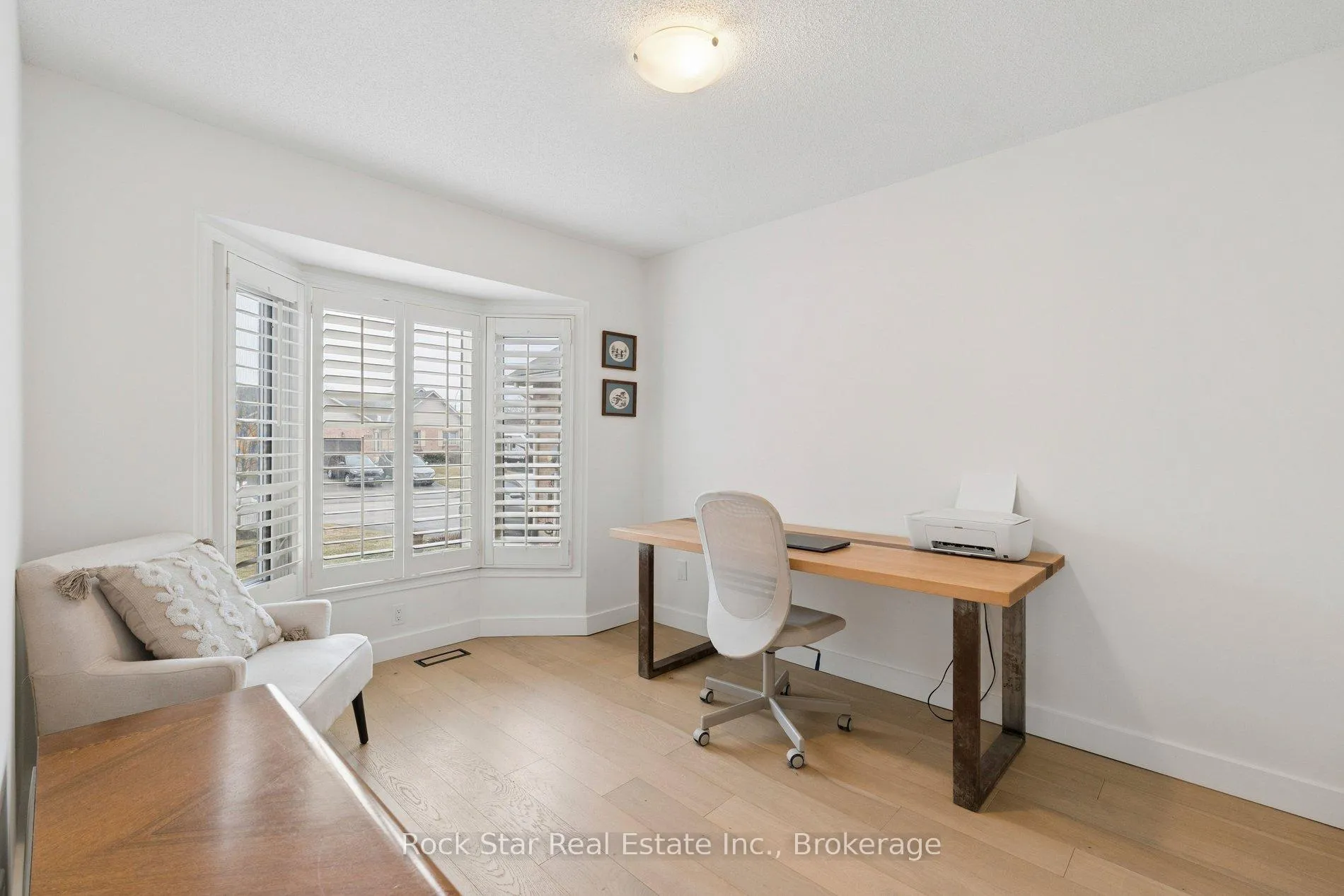 Photo 12 of 4467 Michael Avenue, Lincoln, Beamsville — HOMEH