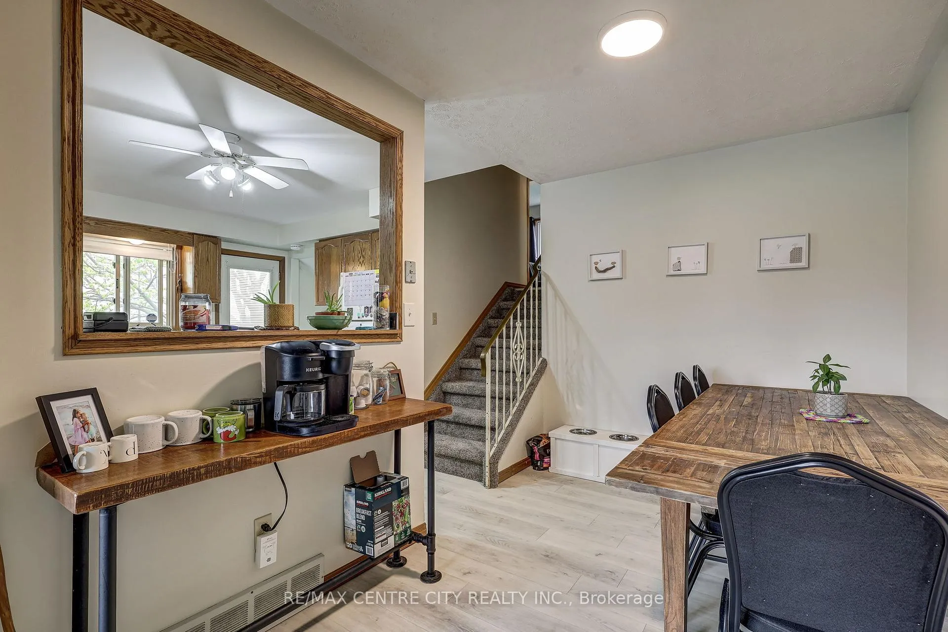 Photo 17 of 456 Wellington Street, St. Thomas — HOMEH