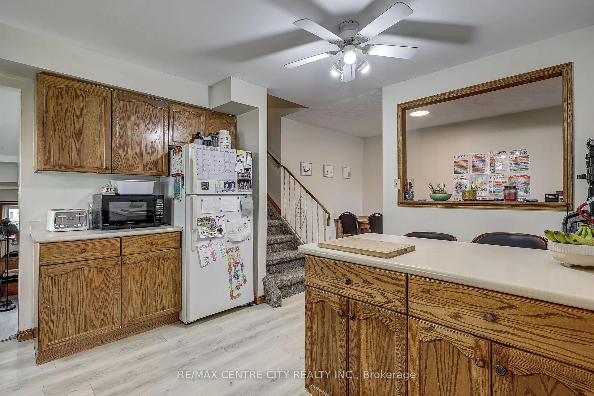 Photo 24 of 456 Wellington Street, St. Thomas — HOMEH