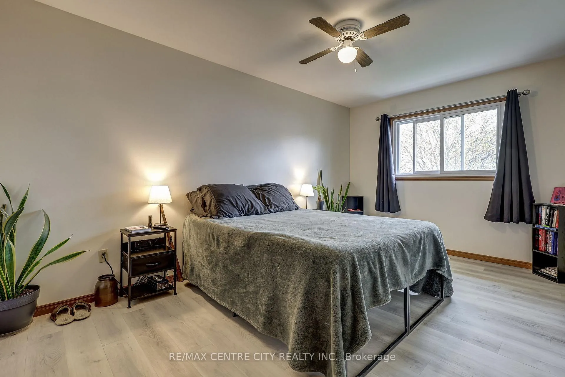 Photo 26 of 456 Wellington Street, St. Thomas — HOMEH