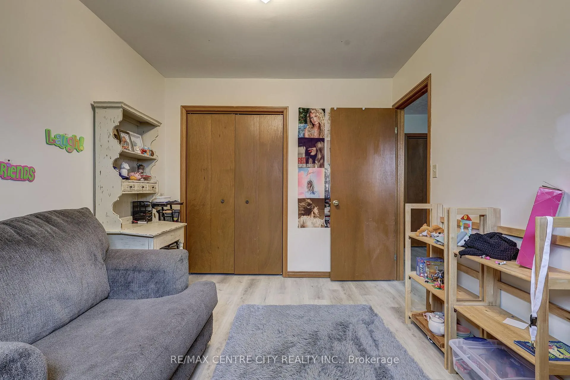 Photo 36 of 456 Wellington Street, St. Thomas — HOMEH