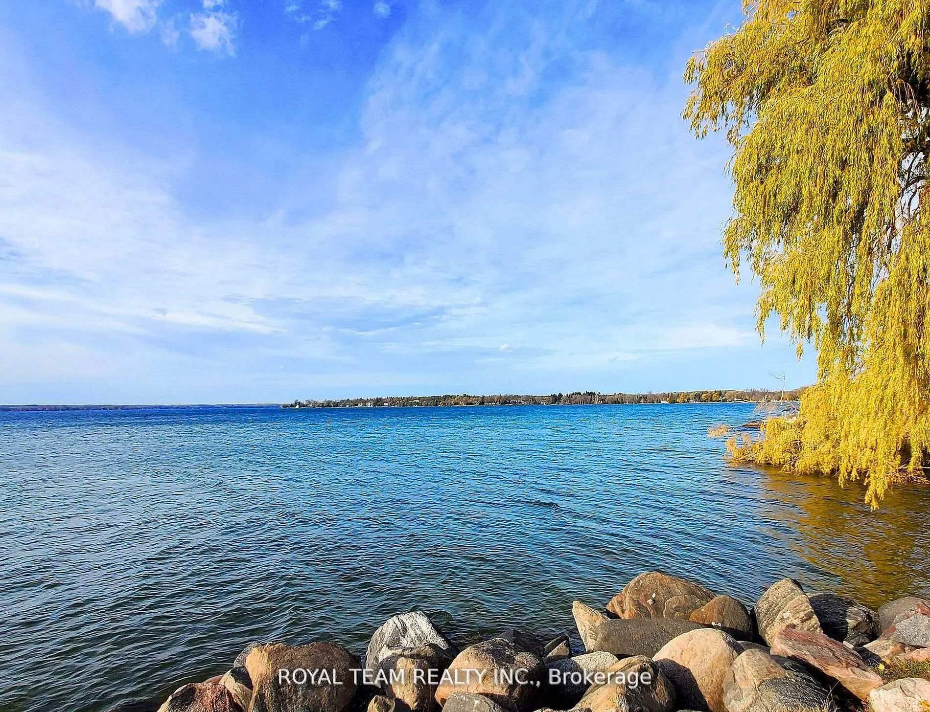 Photo 35 of 251 Danny Wheeler Boulevard, Georgina, Keswick North — HOMEH