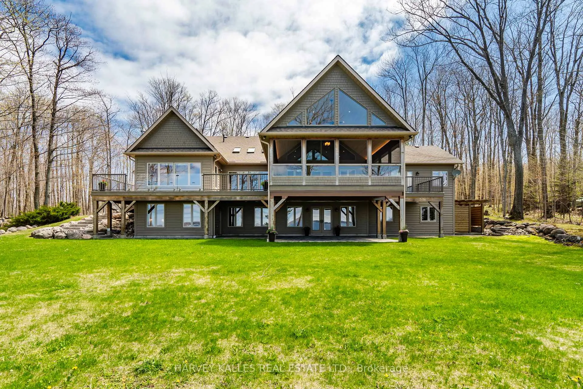 Photo 1 of 20 Nippissing Ridge Road, Tiny, Rural Tiny — HOMEH