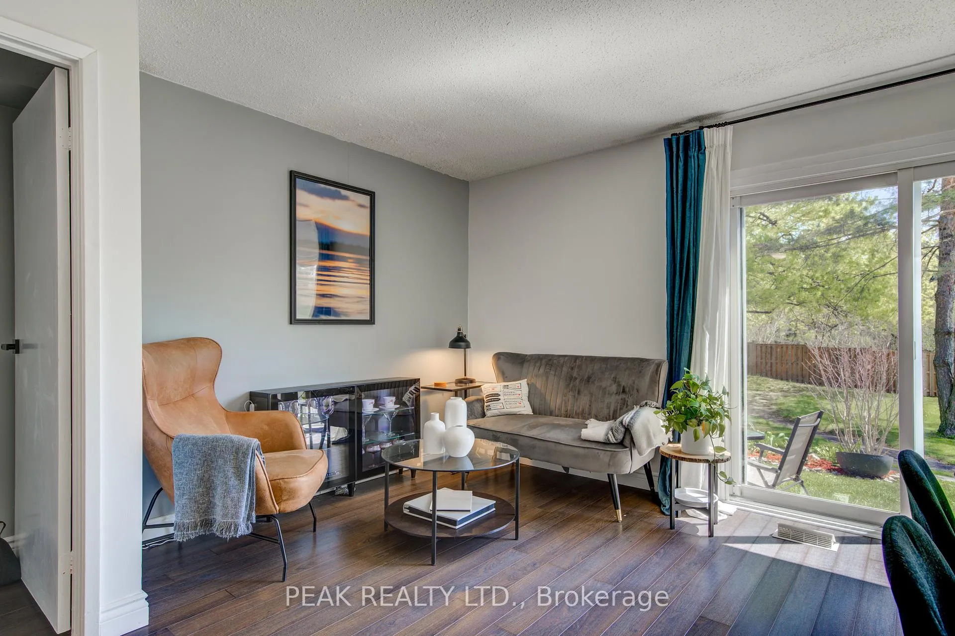 Photo 14 of Unit 43, 135 Chalmers Street S, Cambridge — HOMEH