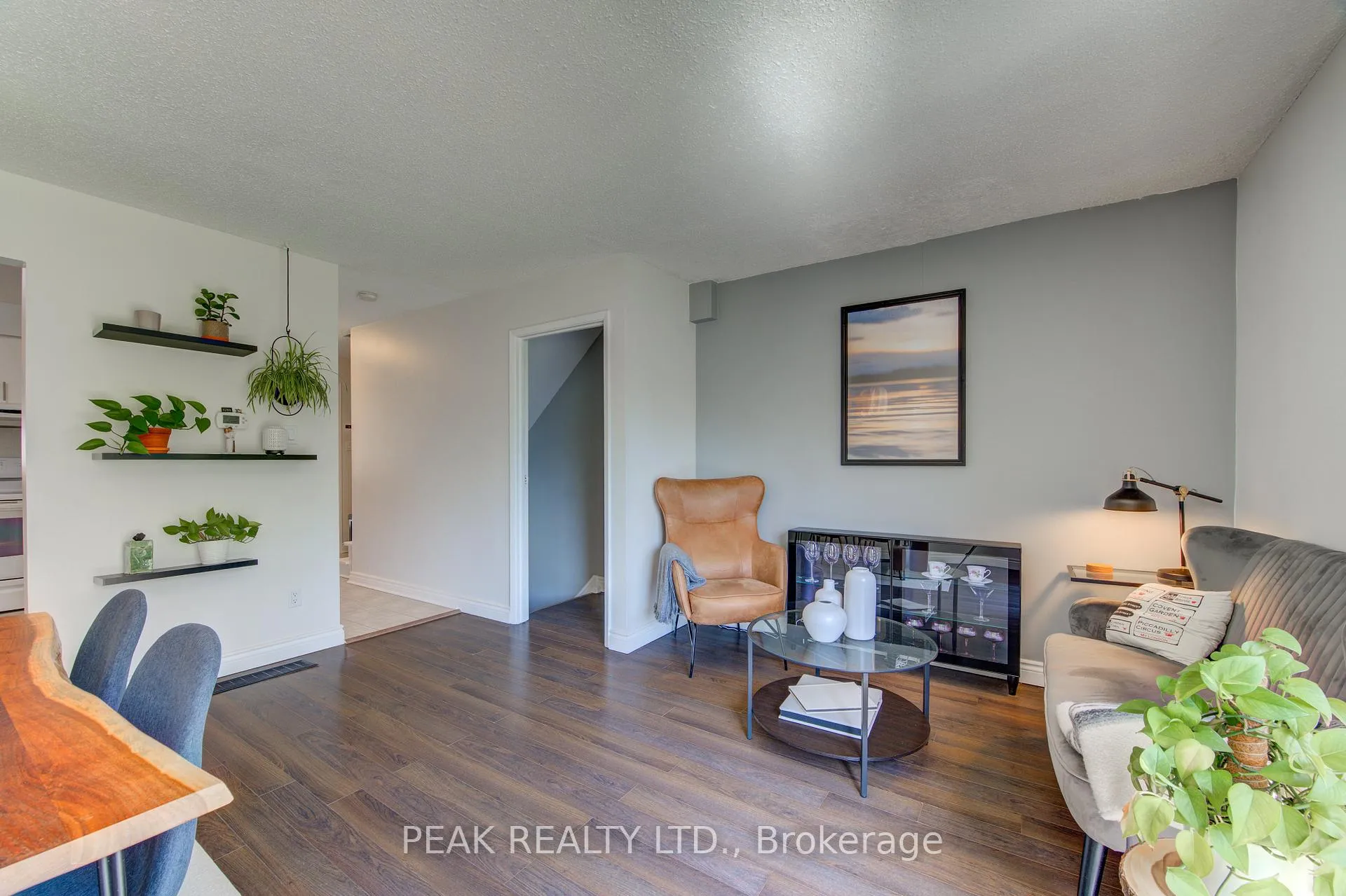 Photo 18 of Unit 43, 135 Chalmers Street S, Cambridge — HOMEH