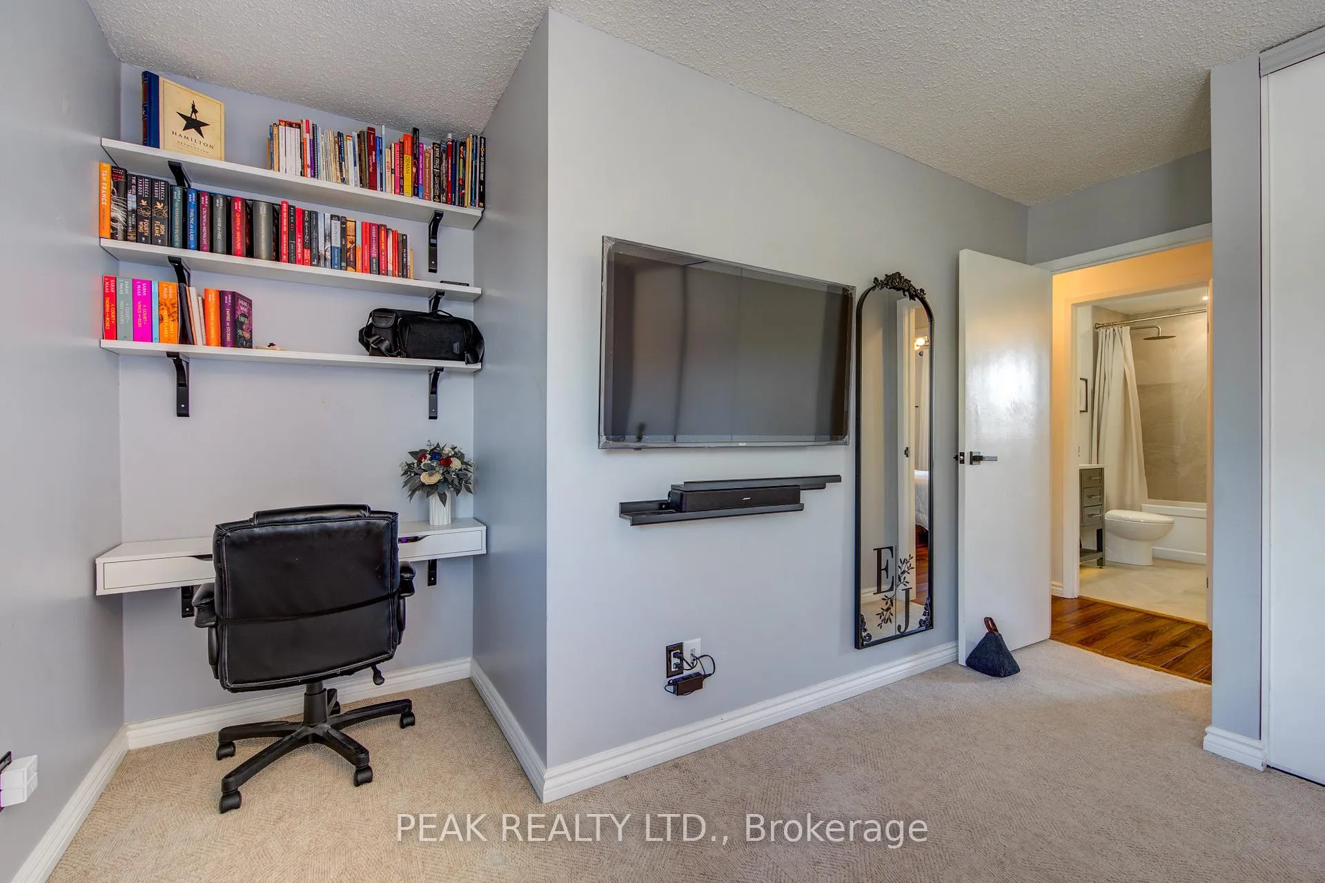 Photo 30 of Unit 43, 135 Chalmers Street S, Cambridge — HOMEH