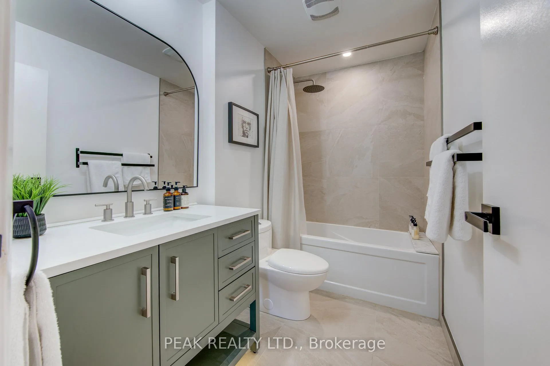 Photo 31 of Unit 43, 135 Chalmers Street S, Cambridge — HOMEH