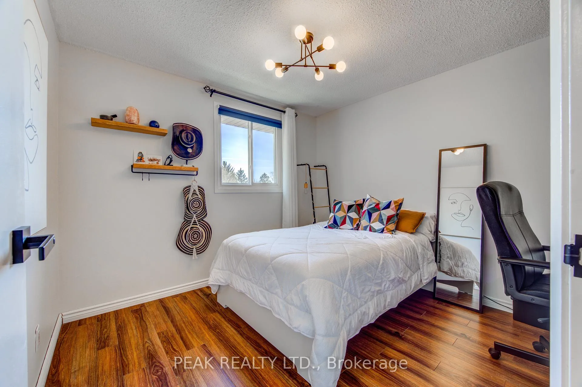 Photo 34 of Unit 43, 135 Chalmers Street S, Cambridge — HOMEH