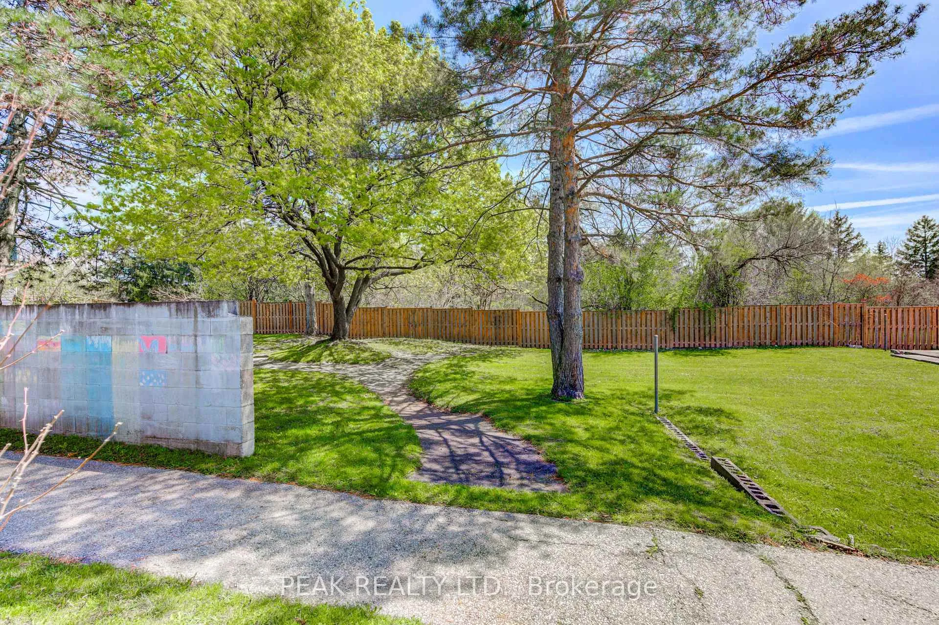 Photo 38 of Unit 43, 135 Chalmers Street S, Cambridge — HOMEH