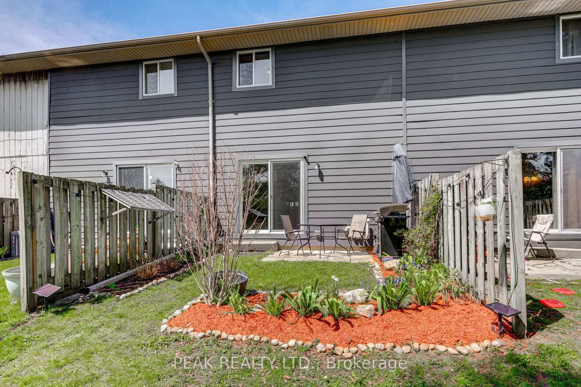 Photo 41 of Unit 43, 135 Chalmers Street S, Cambridge — HOMEH