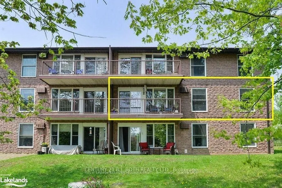 Photo 2 of Unit 206, 38 Monck Road, Bracebridge, Macaulay — HOMEH