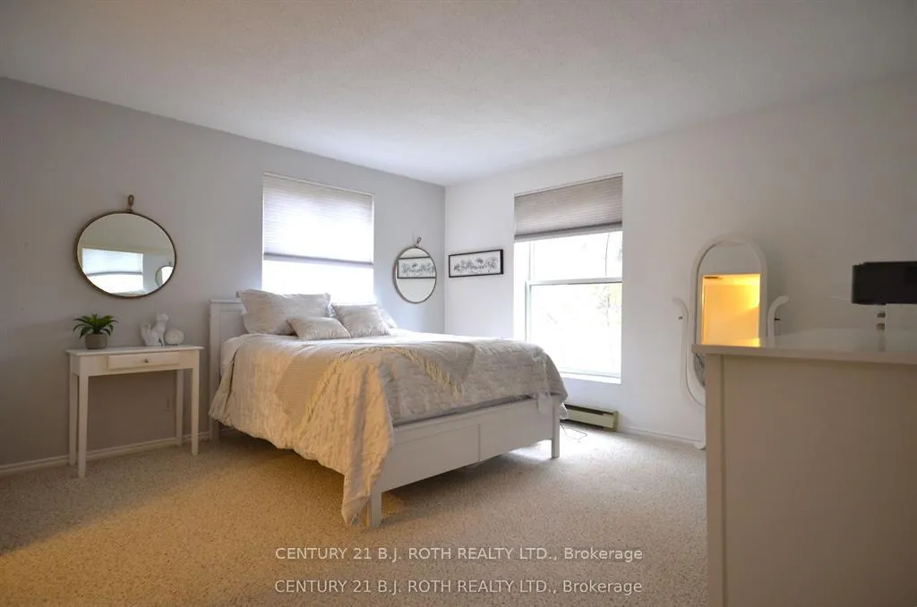 Photo 10 of Unit 206, 38 Monck Road, Bracebridge, Macaulay — HOMEH