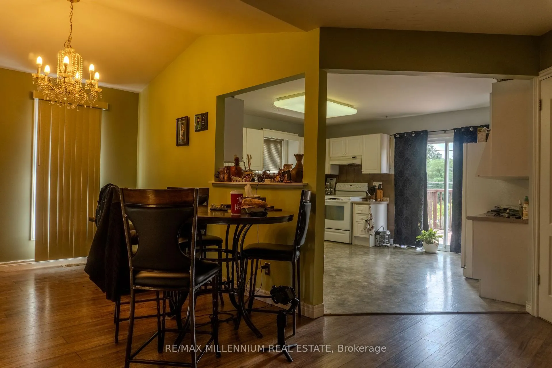 Photo 9 of 185 Elm Avenue, Windsor — HOMEH