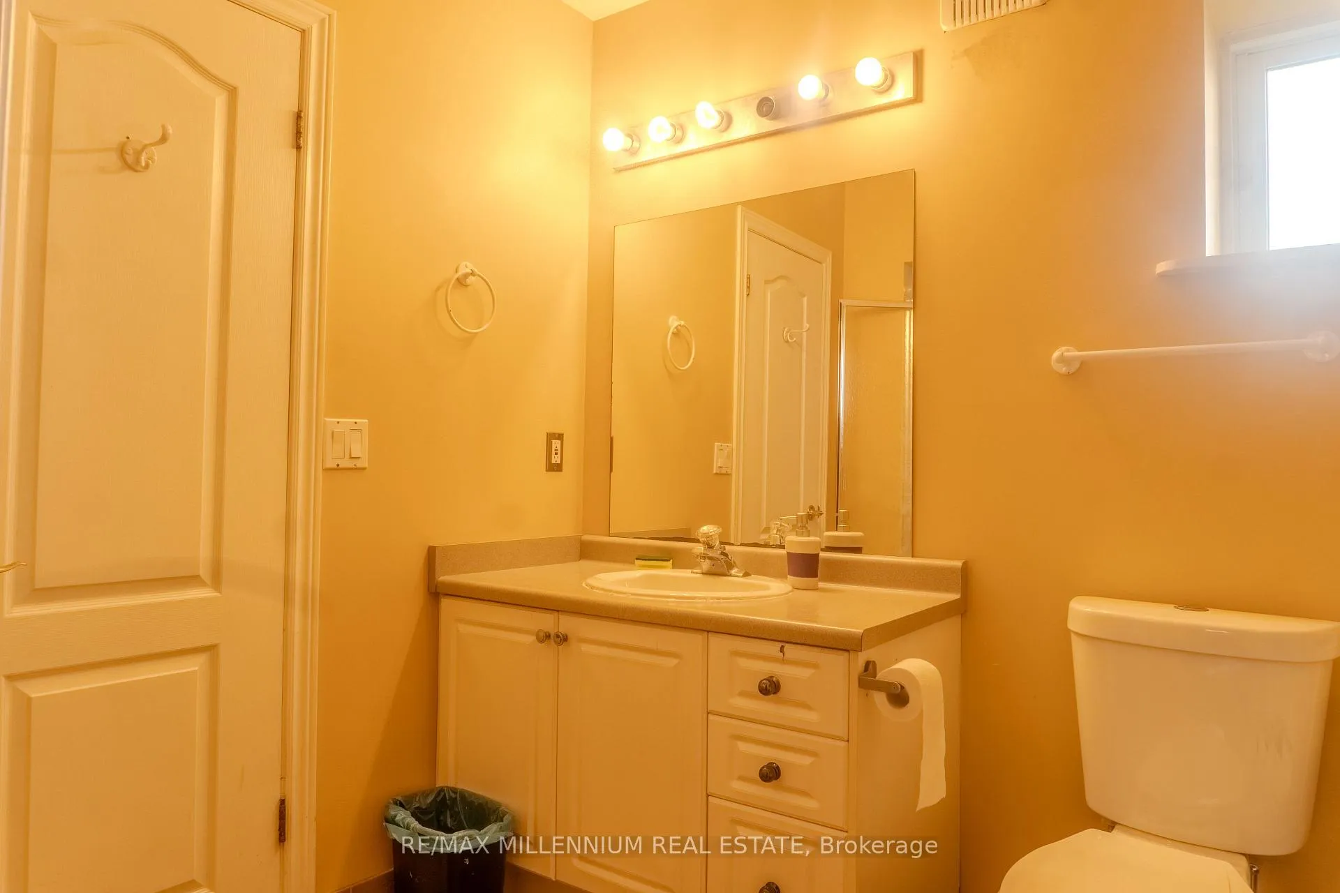 Photo 18 of 185 Elm Avenue, Windsor — HOMEH