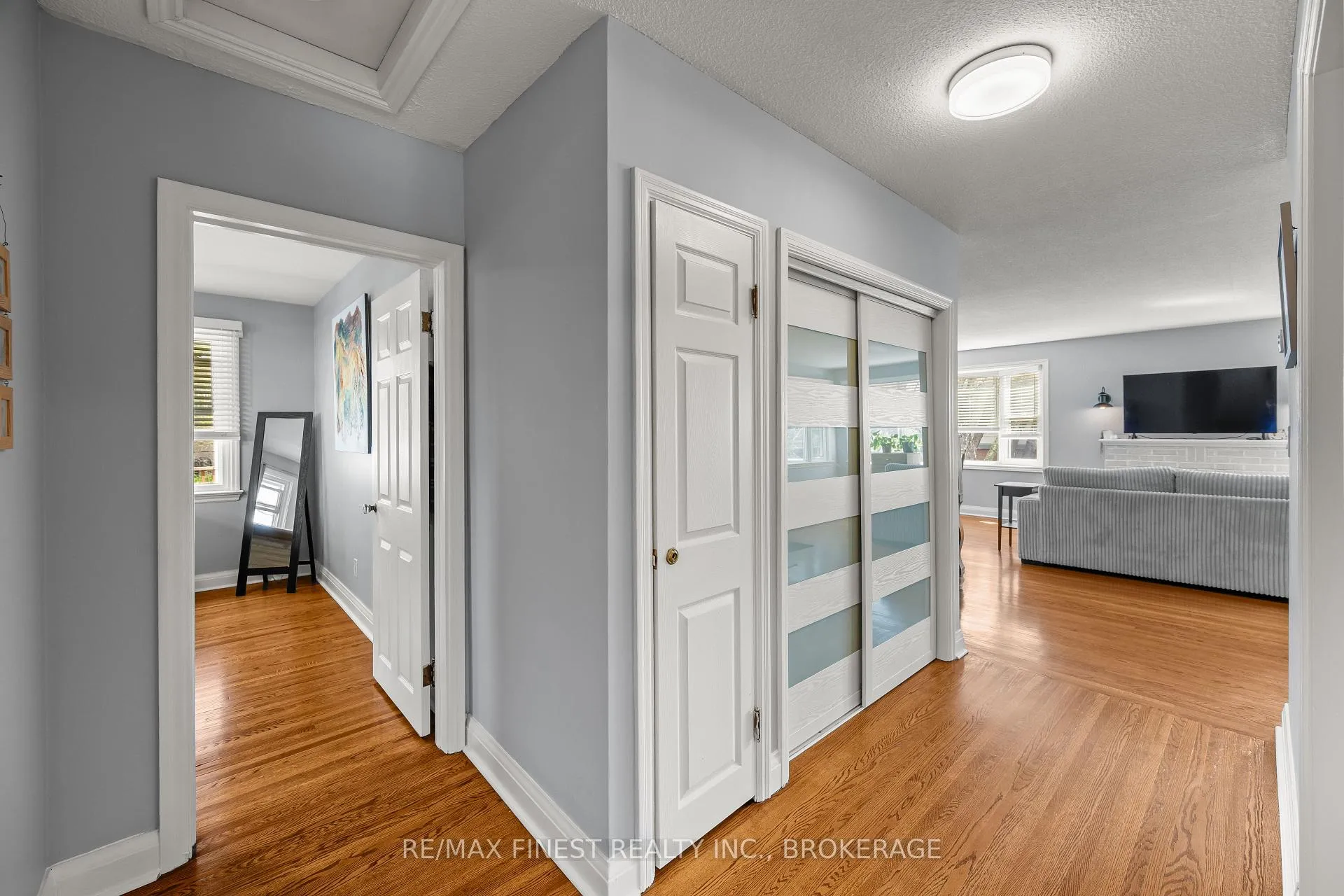 Photo 15 of 133 Indian Road, Kingston, West of Sir John A. Blvd — HOMEH