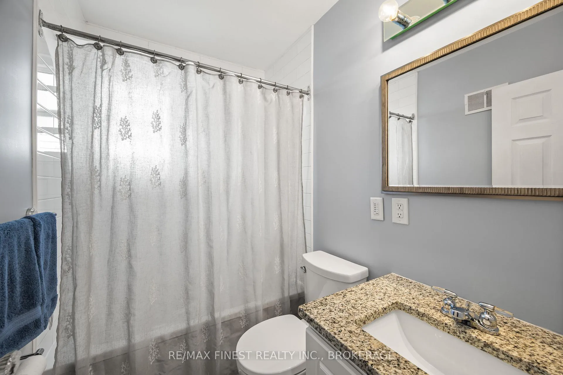 Photo 18 of 133 Indian Road, Kingston, West of Sir John A. Blvd — HOMEH