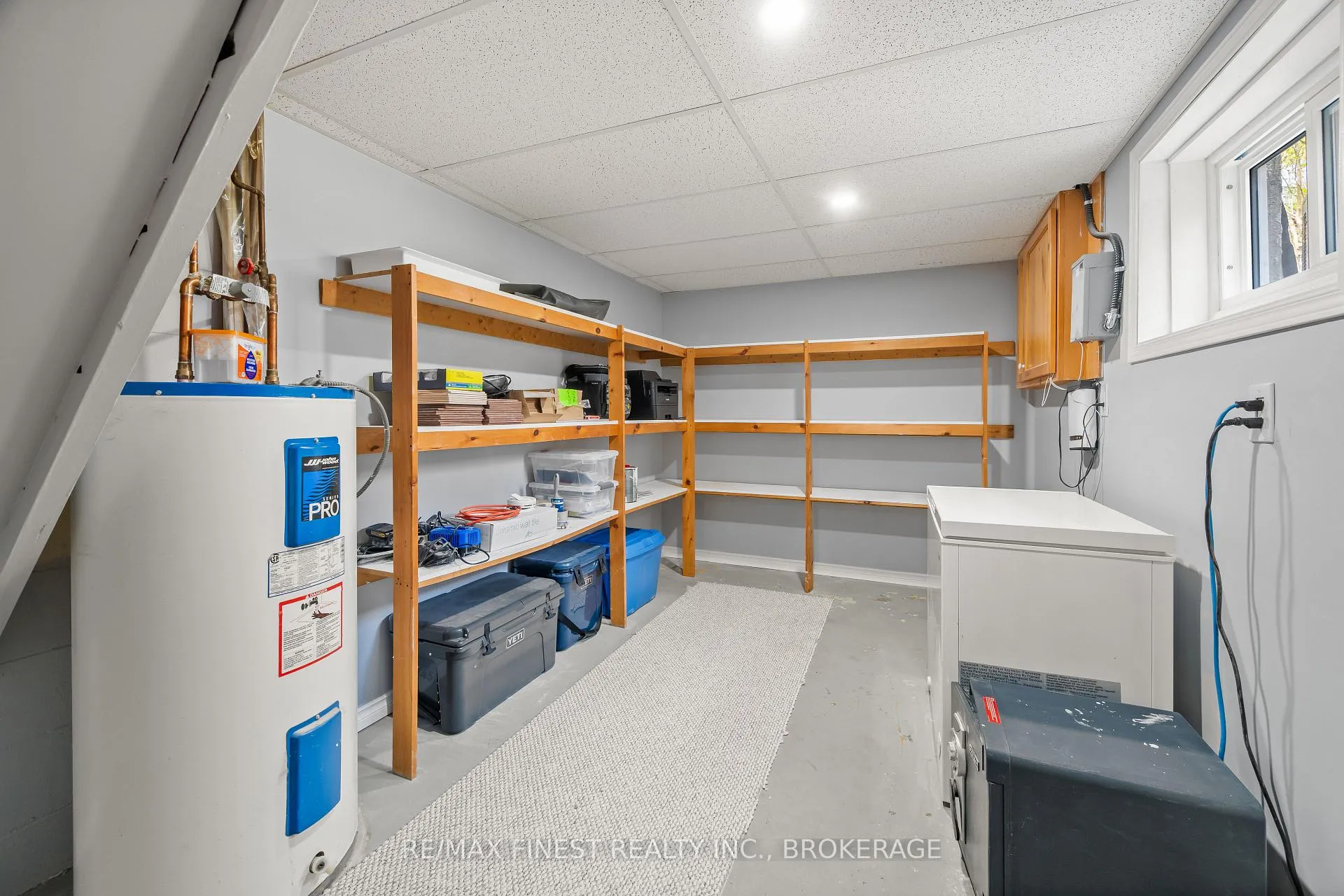 Photo 29 of 133 Indian Road, Kingston, West of Sir John A. Blvd — HOMEH