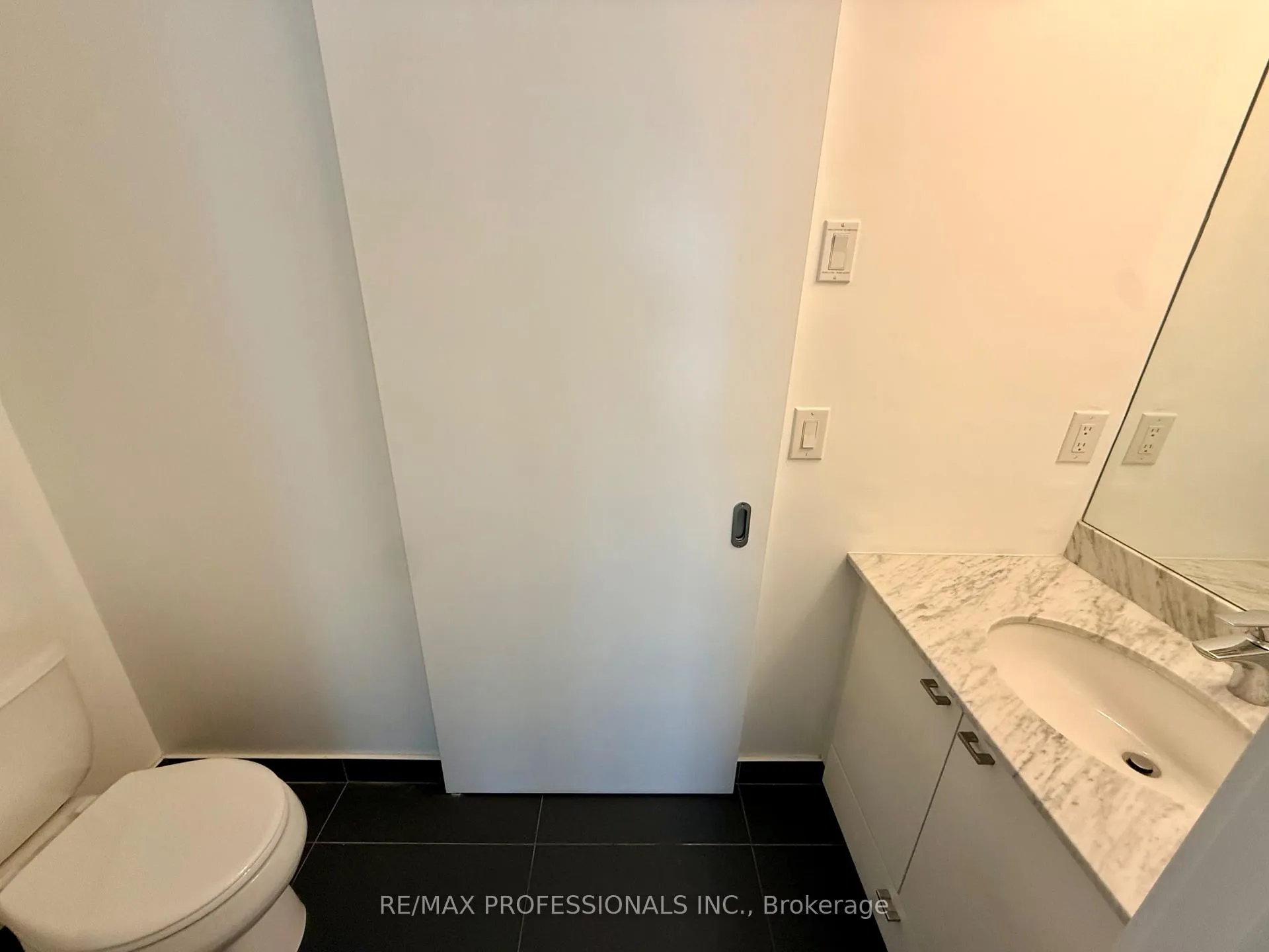 Photo 14 of Unit 607, 51 East Liberty Street, Toronto, Niagara — HOMEH
