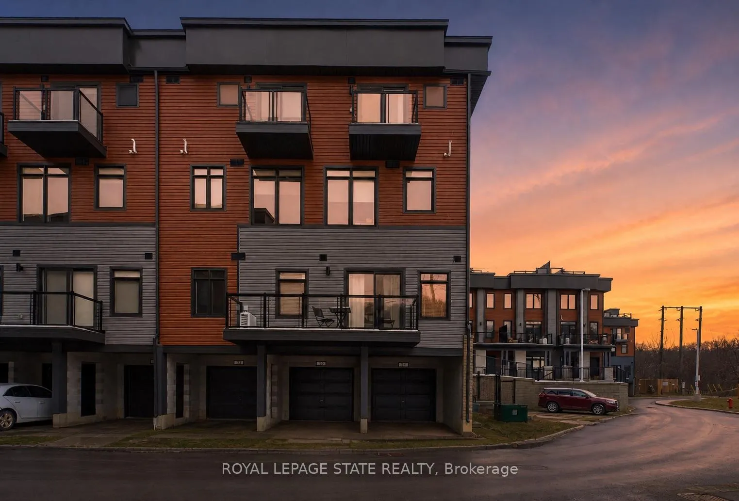 Photo 2 of Unit 38, 2 Willow Street, Brant, Paris — HOMEH