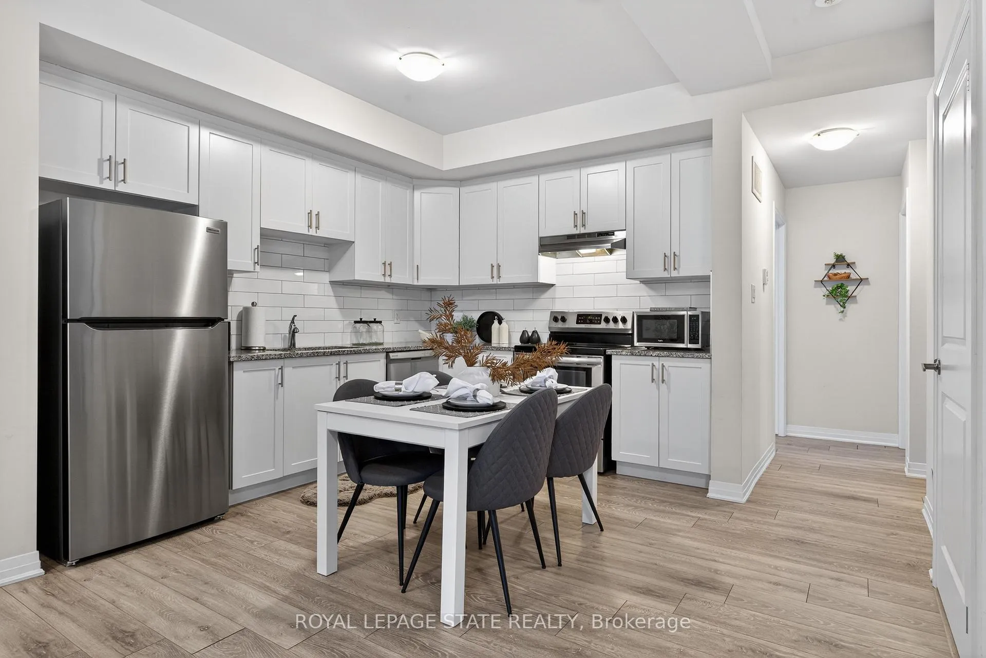 Photo 11 of Unit 38, 2 Willow Street, Brant, Paris — HOMEH