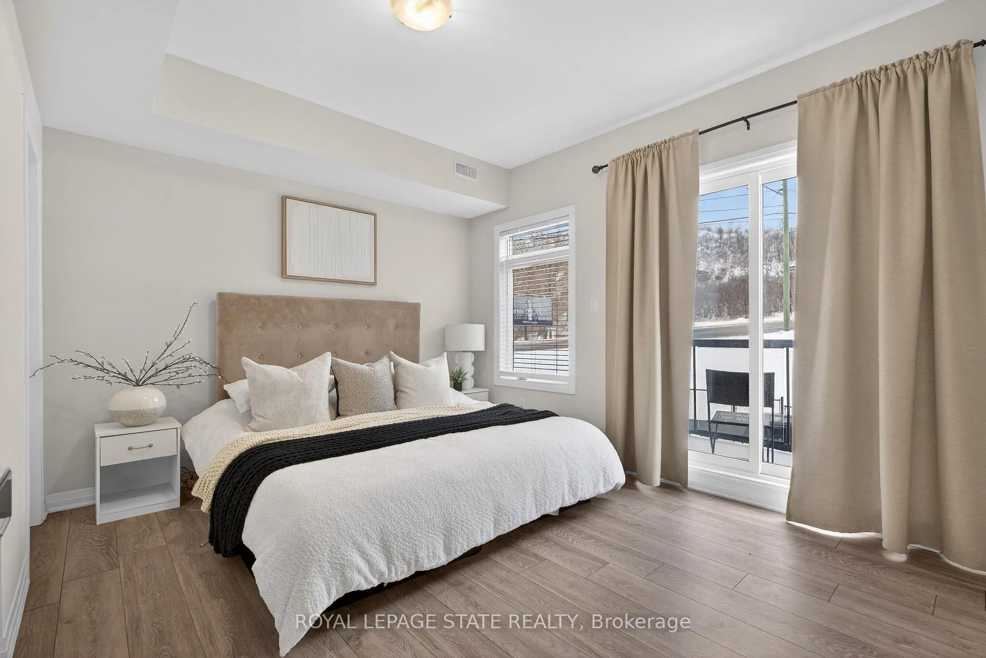 Photo 12 of Unit 38, 2 Willow Street, Brant, Paris — HOMEH